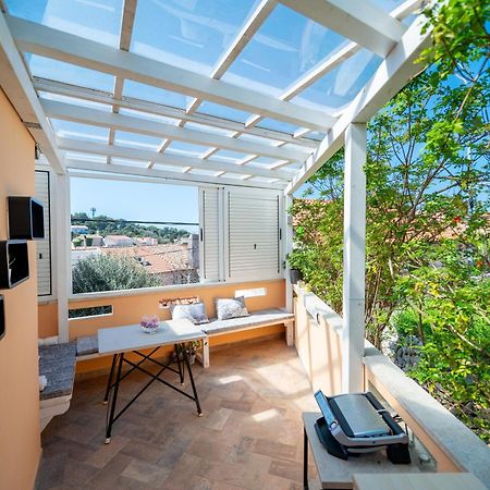 Apartments Vitoria มาลีโลชินจ์ ภายนอก รูปภาพ